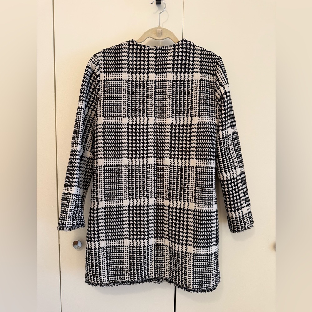 Cupcakes and Cashmere Fernando Black and White Plaid Coat - Picture 4 of 9